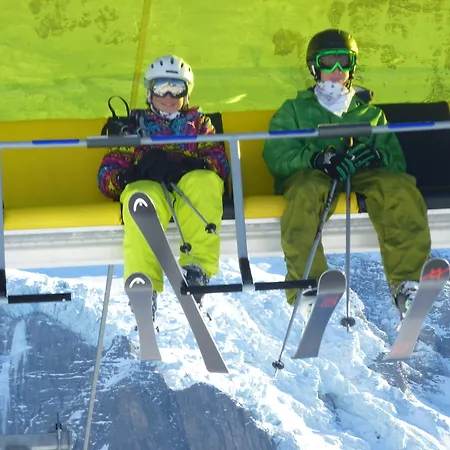 Alpenkraeuter Baeren Hotel 3*