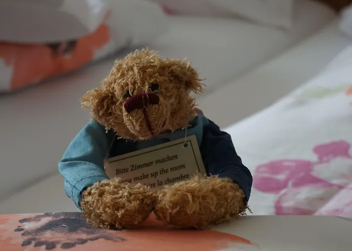 Alpenkraeuter Baeren Wengen