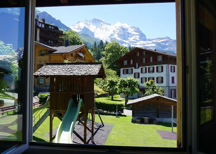 Alpenkraeuter Baeren 3* Wengen