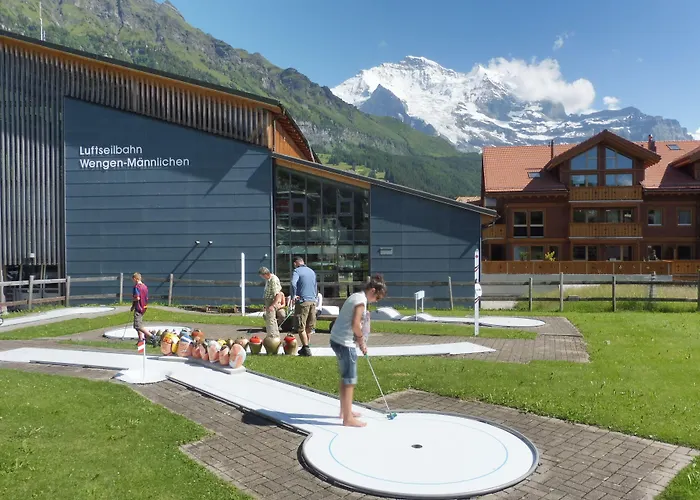 Hotel Alpenkraeuter Baeren Wengen