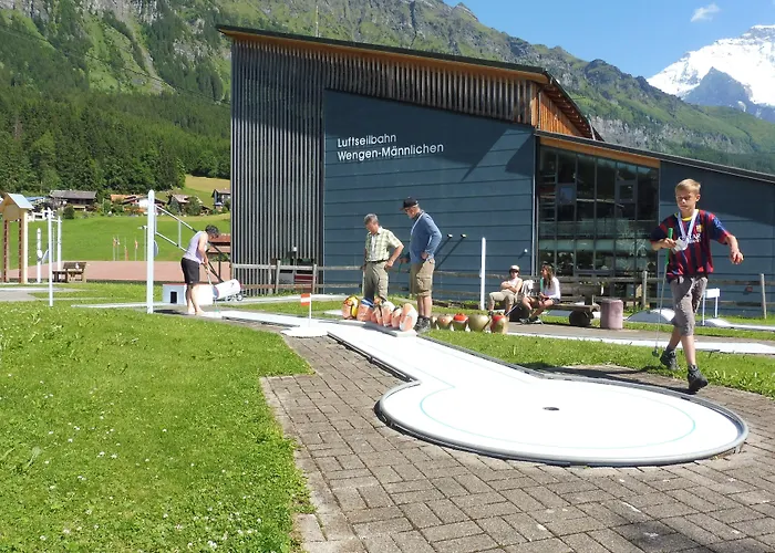 Hotel Alpenkraeuter Baeren Wengen