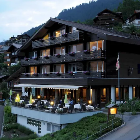 Alpenkraeuter Baeren Hotel 3*