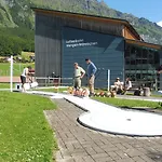 Hotel Alpenkraeuter Baeren Wengen